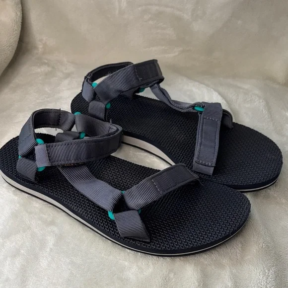 Teva Charcoal Sandals with Adjustable Straps Amazon.com | Teva Men main image 4